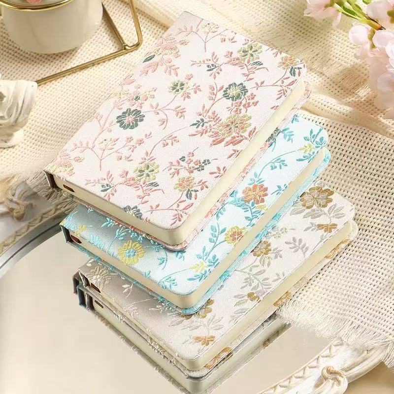 A6 Chinese Floral Brocade Note - Vintage Leather Journal Notebook 评论和价格